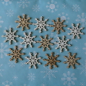 Pack of 12 wooden Snowflake card topper decorations, 6 white, 6 natural as shown